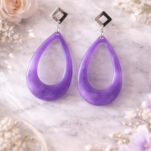 goutte d eau violet lumineux