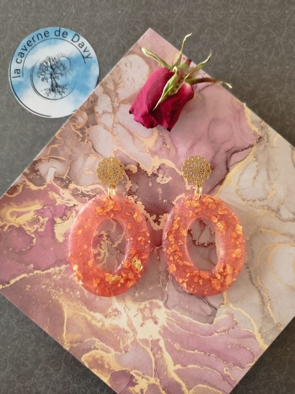 Boucle d oreille en forme de O