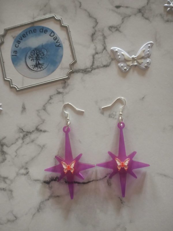 Boucle d'oreille étoile papillon
