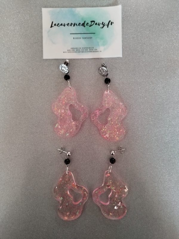 Boucles d'oreilles corail transparent rose avec pierre obsidian