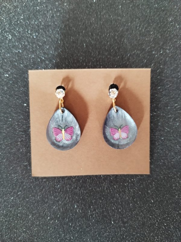 Boucles d'oreilles papillon rose – Image 2