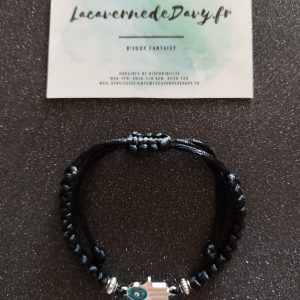 alt="Bracelet œil de Fatma unique élégant et protecteur">